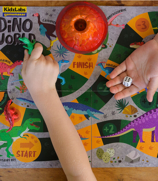 4M Dinozor D&uuml;nyası Boyama ve Oyun Seti