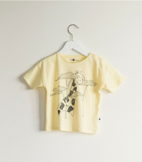 Little Yucca & paperwork.istanbul Takım İşi Koleksiyonu // "Mini" Tshirt (Zürafa)