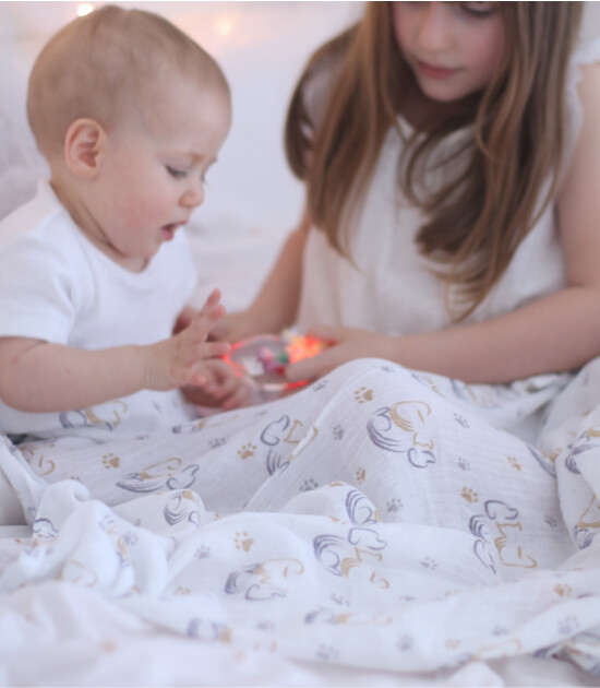 Posh Baby by Momeasy Müslin Örtü (Kedi ve Köpek) Keyif Bebesi Kids