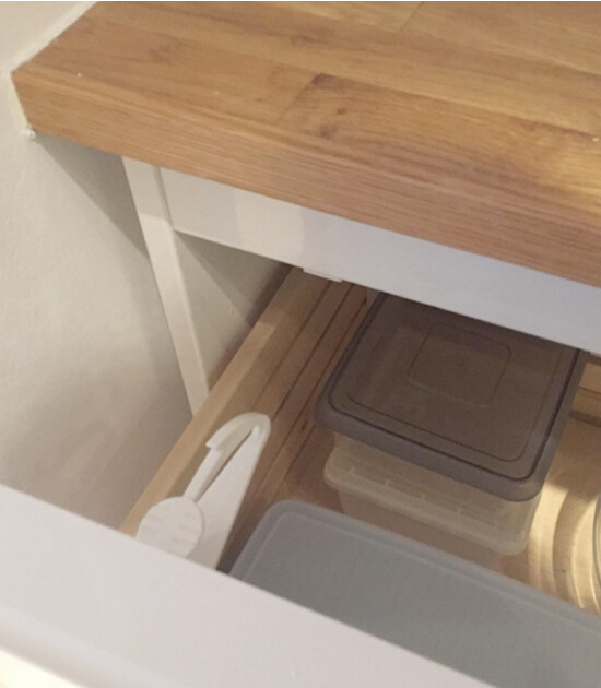 BabyDan Easy Fix Catch Kendinden Yapışkanlı Dolap ve &Ccedil;ekmece Kilidi // Beyaz