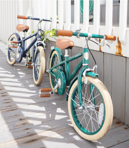 Banwood Classic Vintage Bisiklet // Beyaz