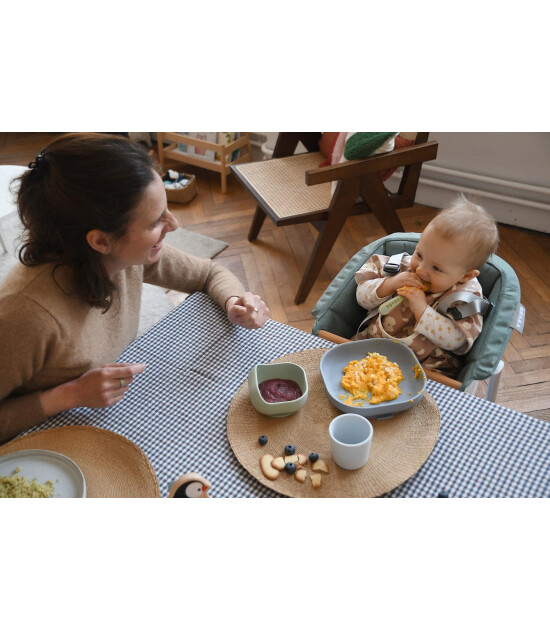 Beaba Silikon Beslenme Seti (4 Parça) // Pebble