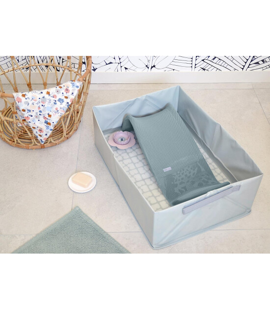 Beaba Kaydırmaz Küvet Aparatı // Mavi