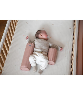 Beaba Yan Yatma Yastığı // Old Pink