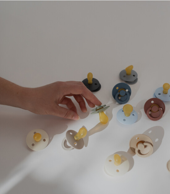 Bibs Colour Kauçuk Simetrik Uç Emzik // Blush