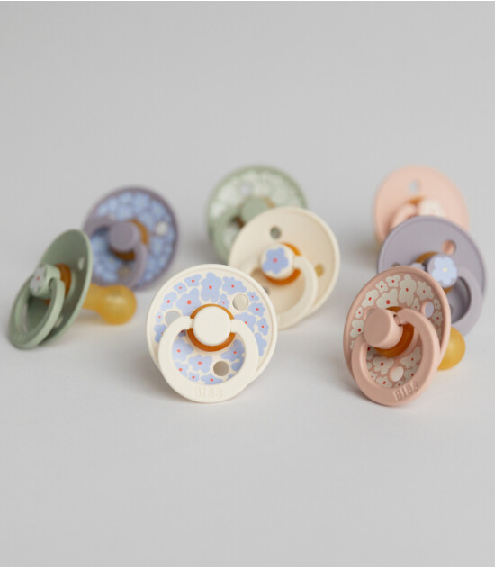 Bibs Studio Kauçuk Emzik // Jasmine Field - Fossil Grey