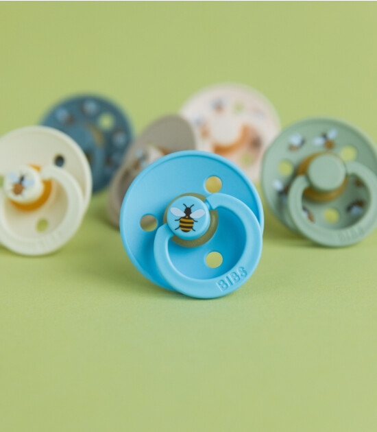 Bibs Studio Kauçuk Emzik // Bumblebee Friends - Petal