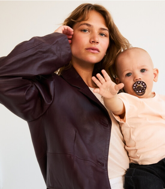 Bibs Studio Kau&ccedil;uk Emzik // Polka Dots - Mocha / Baby Pink