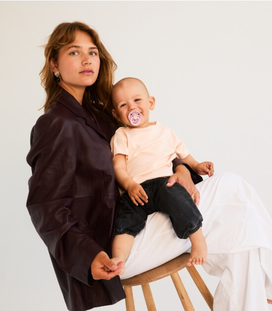 Bibs Studio Kau&ccedil;uk Emzik // Polka Dots - Baby Pink / Mocha