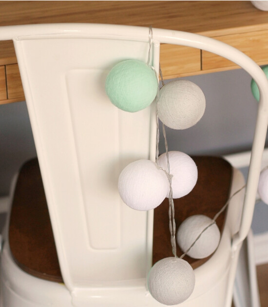 Boule De Petite Holly Işıklı Top