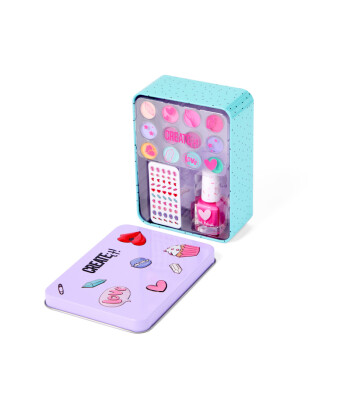 Create It Metal Kutulu Makyaj Seti // Love