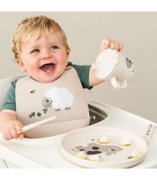 Done by Deer Kaymaz Tabak // Tiny Farm - Bej