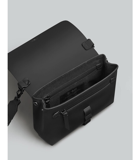 Gaston Luga Spläsh Crossbody Bag // Black