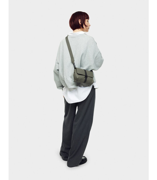 Gaston Luga Spläsh Crossbody Bag // Olive
