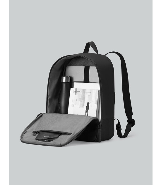 Gaston Luga Dash Daily Laptop B&ouml;lmeli Sırt &Ccedil;antası (14 inch) // Siyah