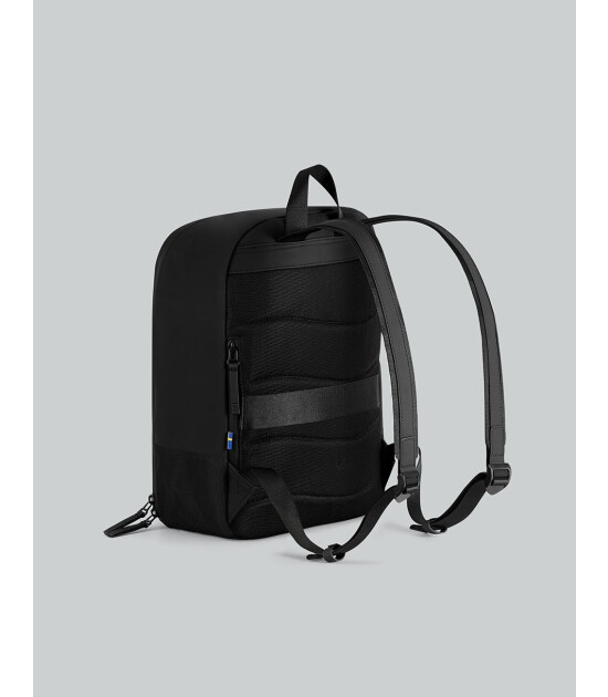 Gaston Luga Dash Daily Laptop B&ouml;lmeli Sırt &Ccedil;antası (14 inch) // Siyah