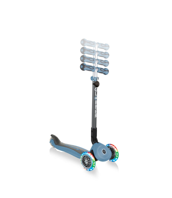 Globber Go Up Deluxe Işıklı Scooter // Pastel Mavi