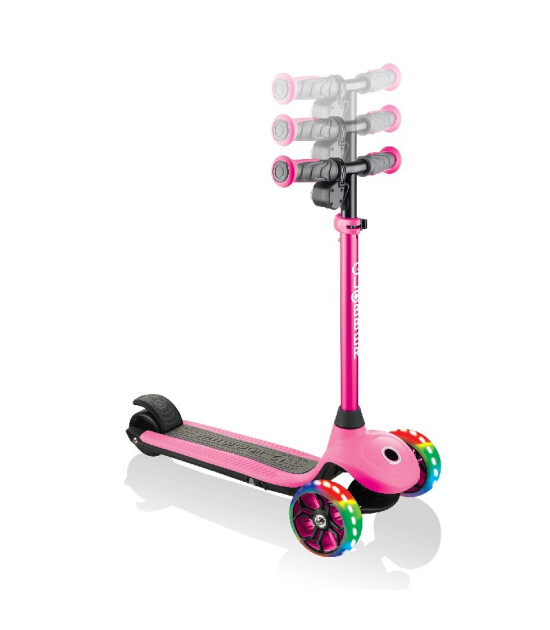 Globber One K E-Motion 4  Işıklı Elektrikli Scooter // Pembe