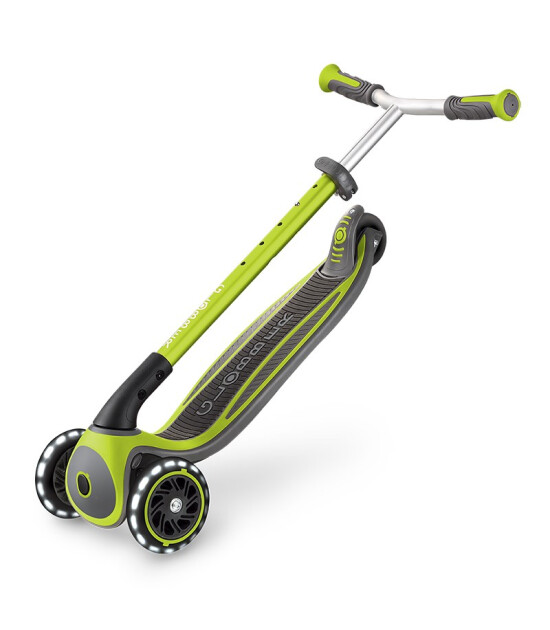 Globber Master Işıklı Katlanabilir Scooter // Yeşil
