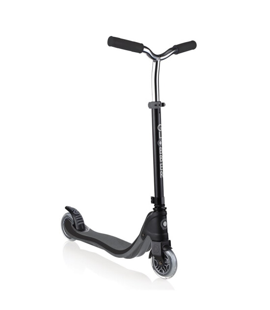 Globber Flow 125 Scooter // Black