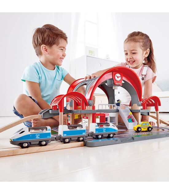 Hape Grand City Oyuncak Tren İstasyonu