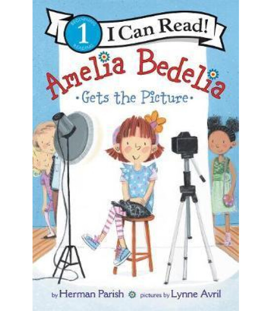 Harper Collins Amelia Bedelia Gets the Picture