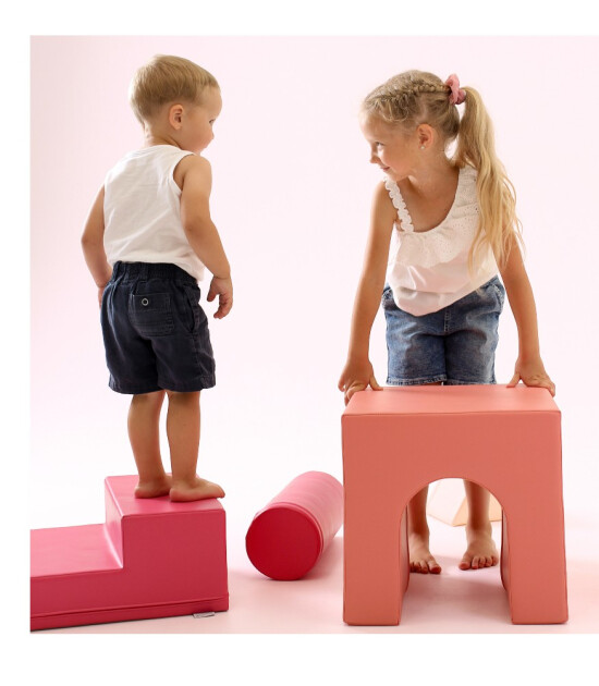 IGLU Yumuşak Aktivite ve Oyun Seti - Castle // Pink