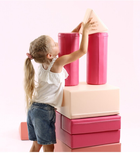 IGLU Yumuşak Aktivite ve Oyun Seti - Castle // Pink