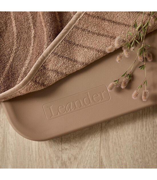 Leander Matty Alt Açma Mat Kılıfı // Woodland Clay