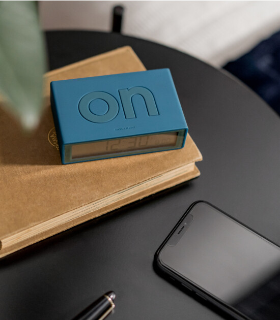 Lexon Flip Plus Alarm Saat // Petrol Mavi