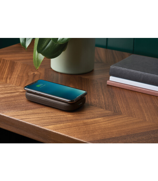 Lexon Powersound Deri Kablosuz Şarj Cihazı ve Bluetooth Hoparlör // Kahverengi