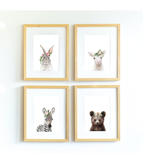 Little Forest Animals Woolly with Flower (Natural Çerçeve)