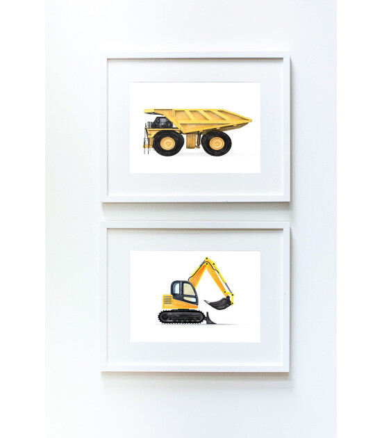 Little Forest Animals Huge Truck (Beyaz Çerçeve)