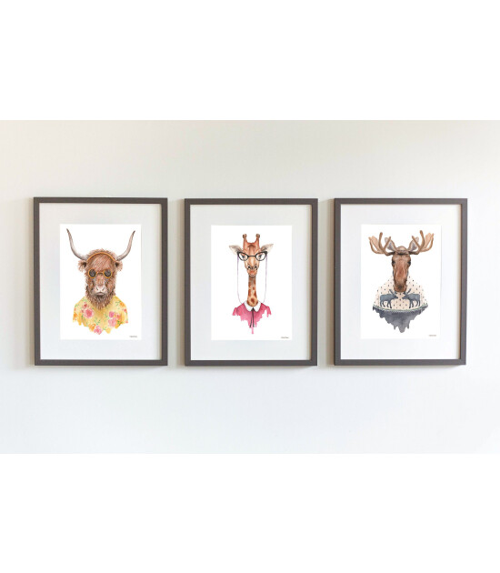 Little Forest Animals Caribou with Sweater (Gri Çerçeve)
