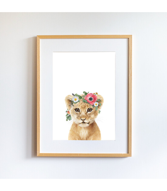 Little Forest Animals Loni with Flower (Natural Çerçeve)