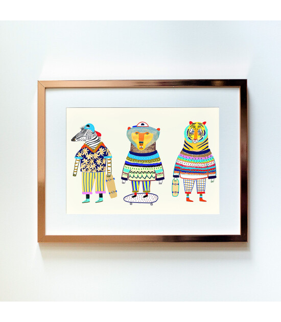 Little Forest Animals Zebra Bear Tiger Skaters Friends (Rose Çerçeve + Beyaz)