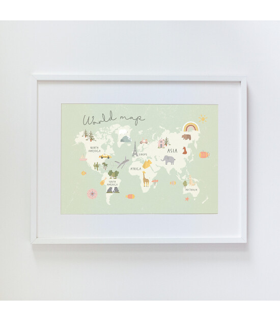 Little Forest Animals Green World Map with Animals (Beyaz Çerçeve)