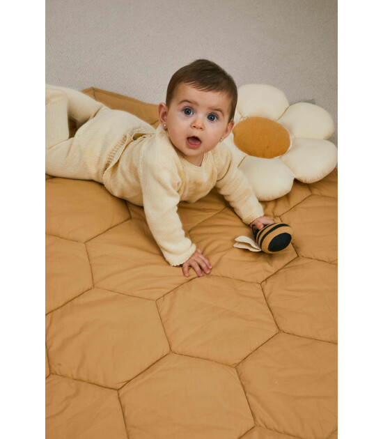 Lorena Canals Playmat // Honeycomb