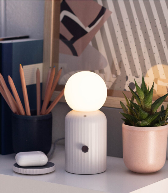 Lund London Gece Lambası ve Wireless Şarj // White