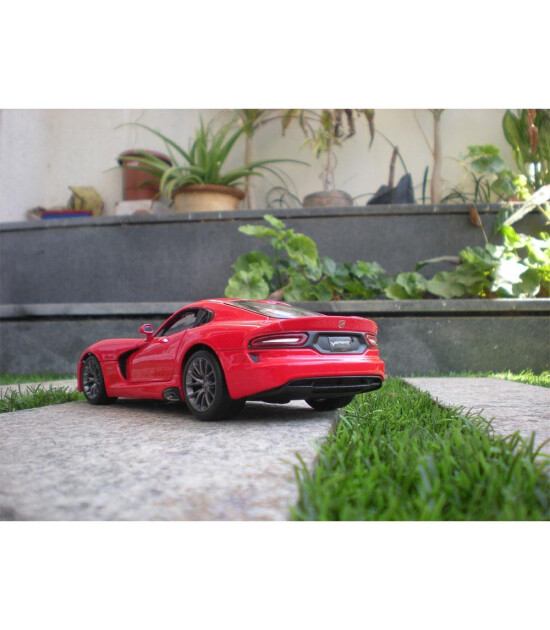 Maisto 2013 SRT Viper GTS 1:18 Model Araba Kırmızı