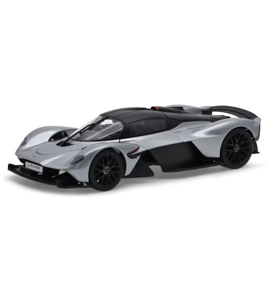 Maisto Model Araba Aston Martin Valkyrie (2022) // Gri