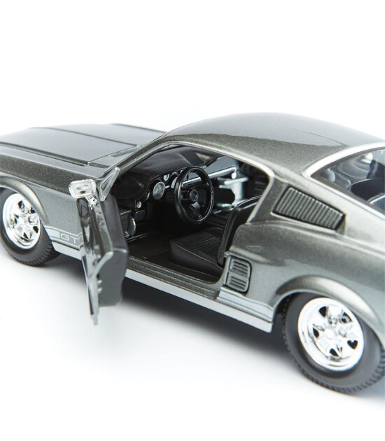 Maisto 1/24 1967 Model Ford Mustang GT Gri