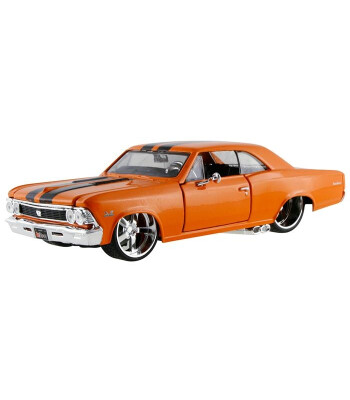 Maisto 1965 Chevrolet Chevelle SS Model Araba 1:24 ProRodz Turunc