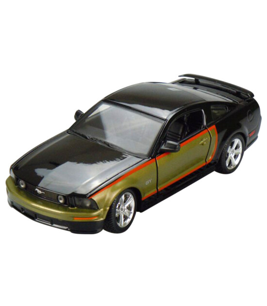 Maisto Model Araba // Ford Mustang GT (2006)
