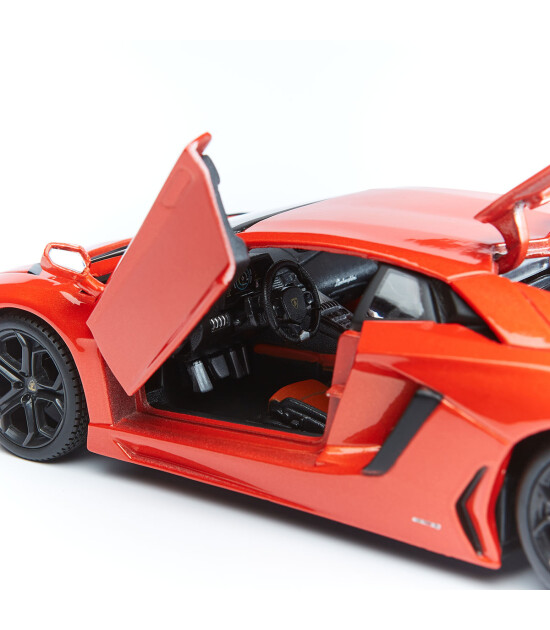 Maisto Model Araba Lamborghini Aventador LP700-4 // Kırmızı