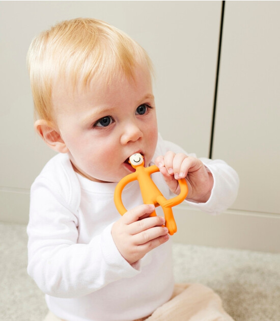 Matchstick Monkey Silikon Diş Kaşıyıcı // Turuncu