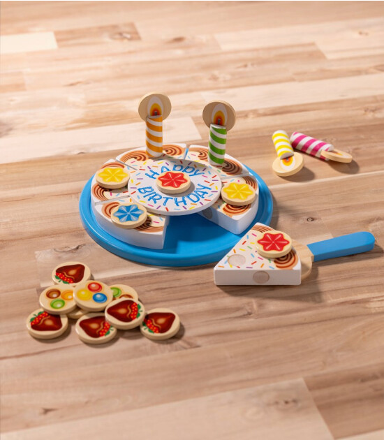 Melissa & Doug Ahşap Doğum G&uuml;n&uuml; Parti