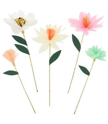 Meri Meri Asılan Süs // Dekoratif Çiçek