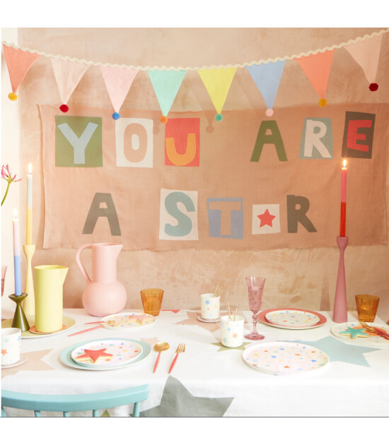 Meri Meri Asılan Süs // Pastel Pom Pom