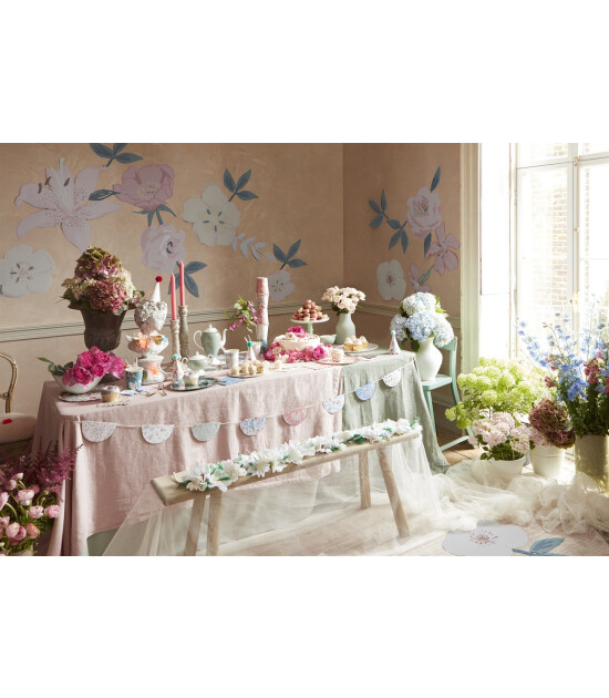 Meri Meri Asılan Süs // Çiçekli